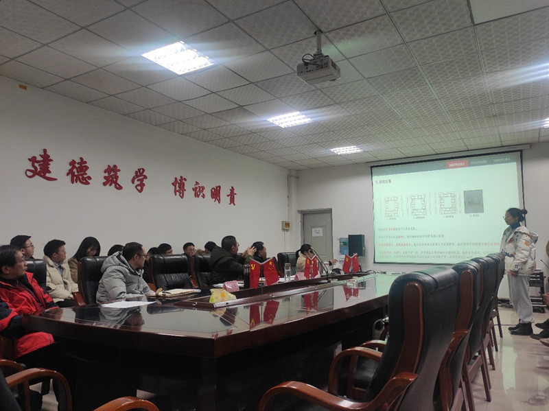新葡萄88805官网举办2021年研究生学术论坛1.jpg