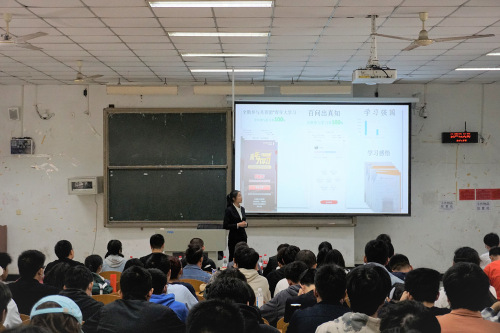 新葡萄88805官网举办“十佳班集体”评选暨班级风采展初赛1_副本.jpg 新葡萄88805官网举办“十佳班集体”评选暨班级风采展初赛1_副本.jpg