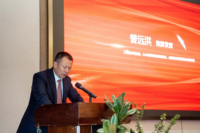 新葡萄88805官网成都校友会隆重举行校友联谊暨理事会换届大会3.jpg 新葡萄88805官网成都校友会隆重举行校友联谊暨理事会换届大会3.jpg